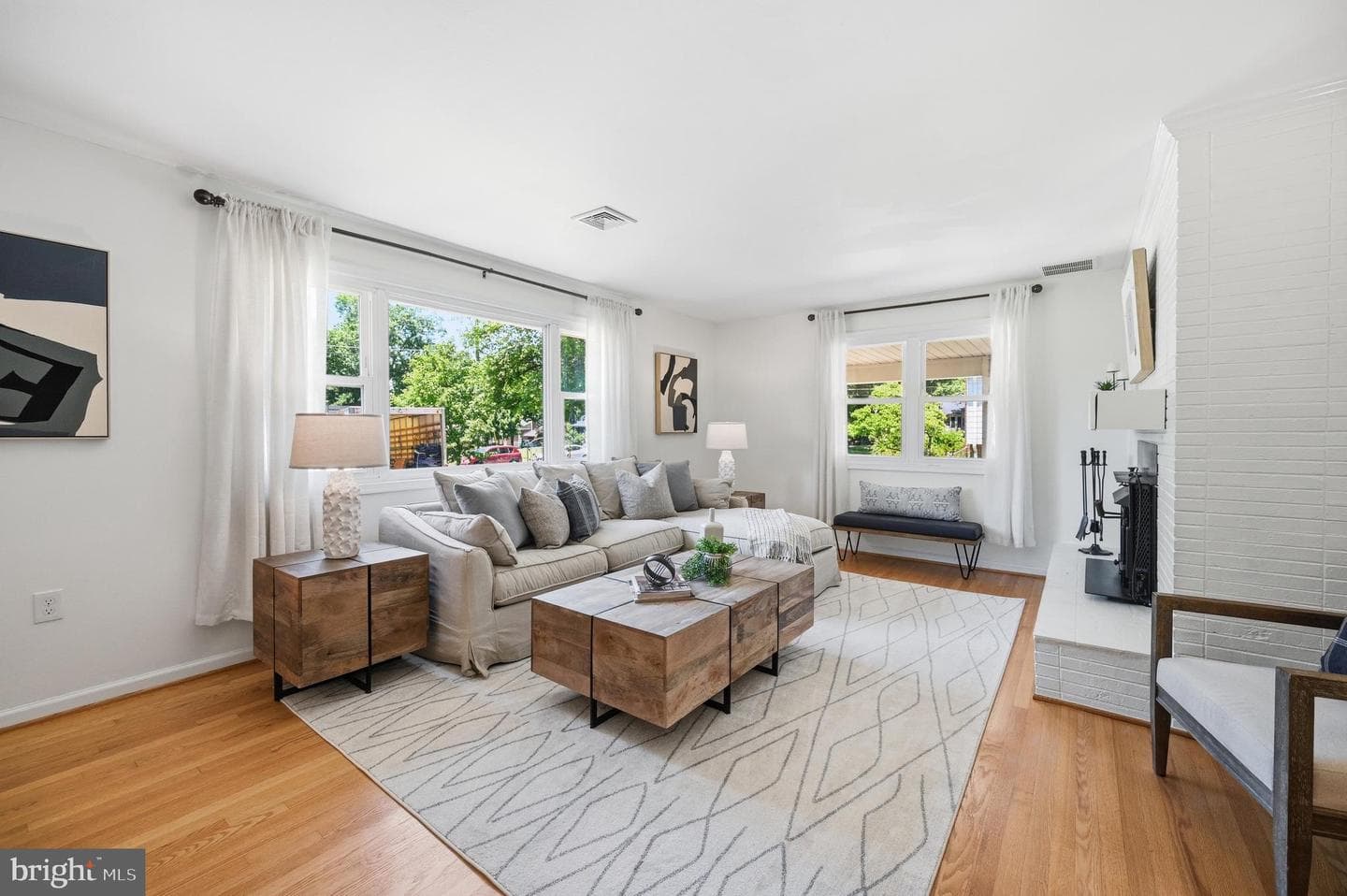 8523 Springman Street photo 3