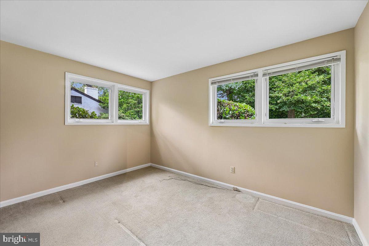 3609 Pinetree Terrace photo 22