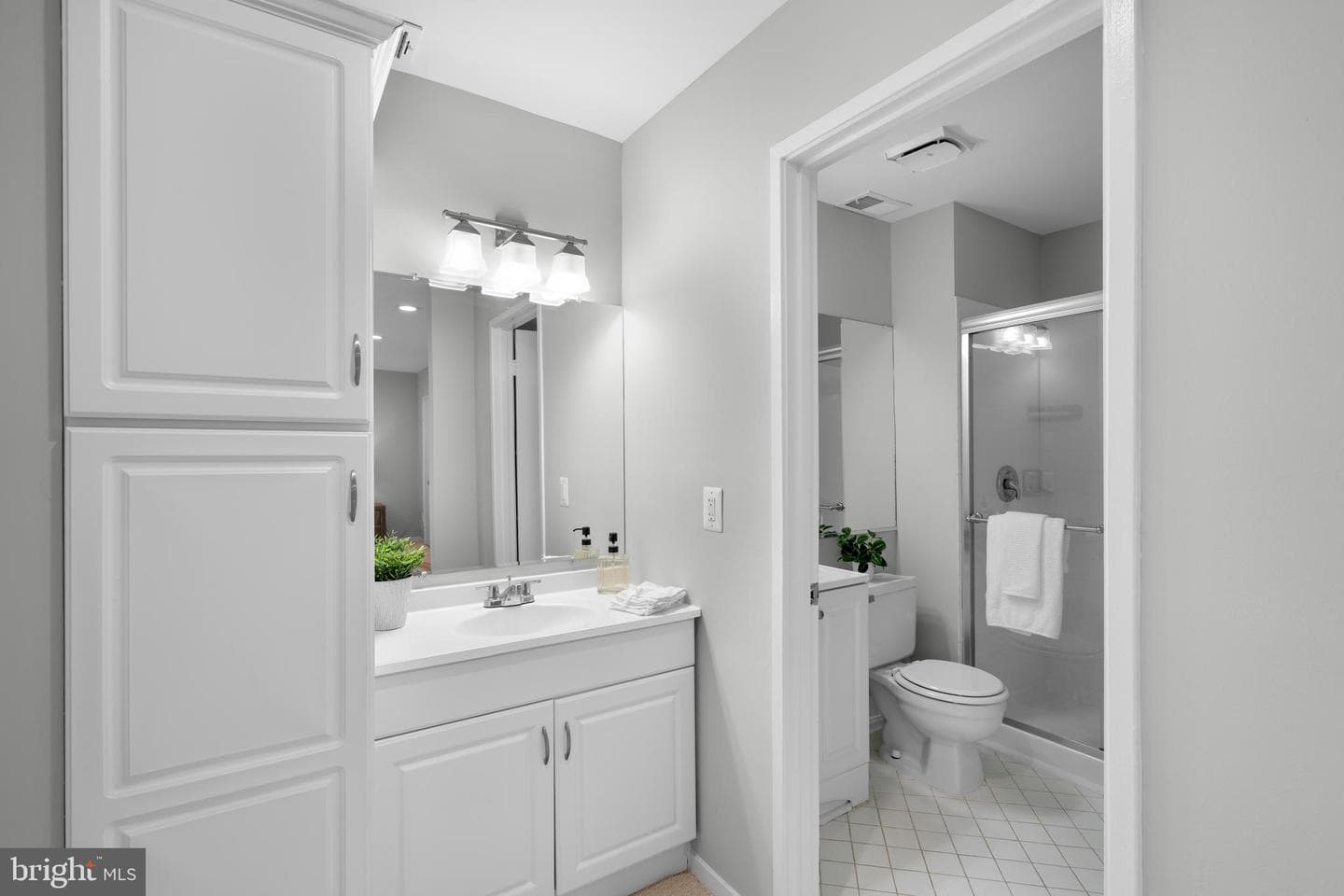 3170 Readsborough Court photo 17