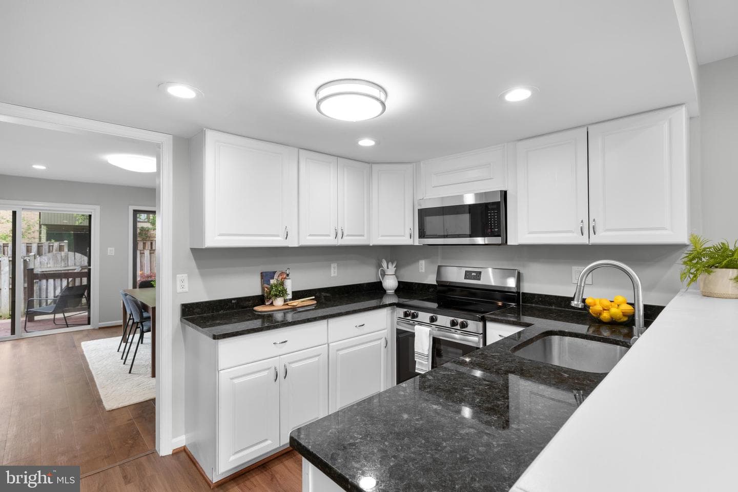 3170 Readsborough Court photo 7