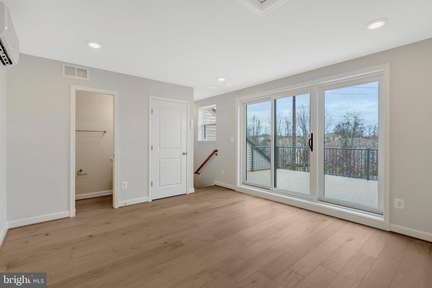 12503 League Lane photo 13
