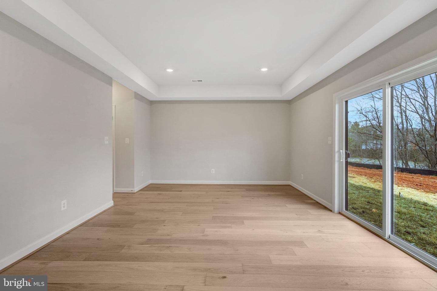12503 League Lane photo 3