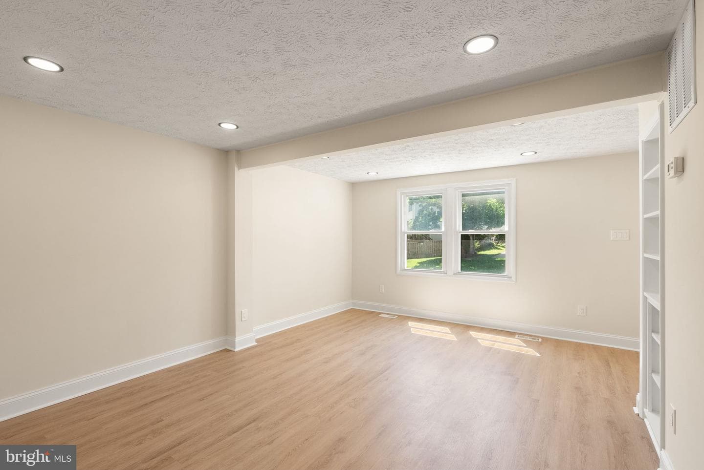 8085 Steeple Chase Court photo 4