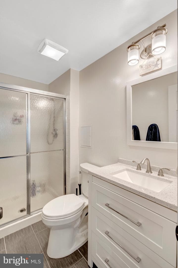 5968 Clerkenwell Court photo 42