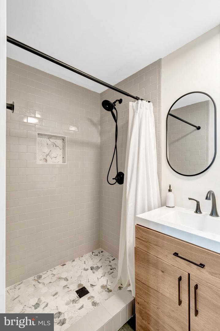 5968 Clerkenwell Court photo 75