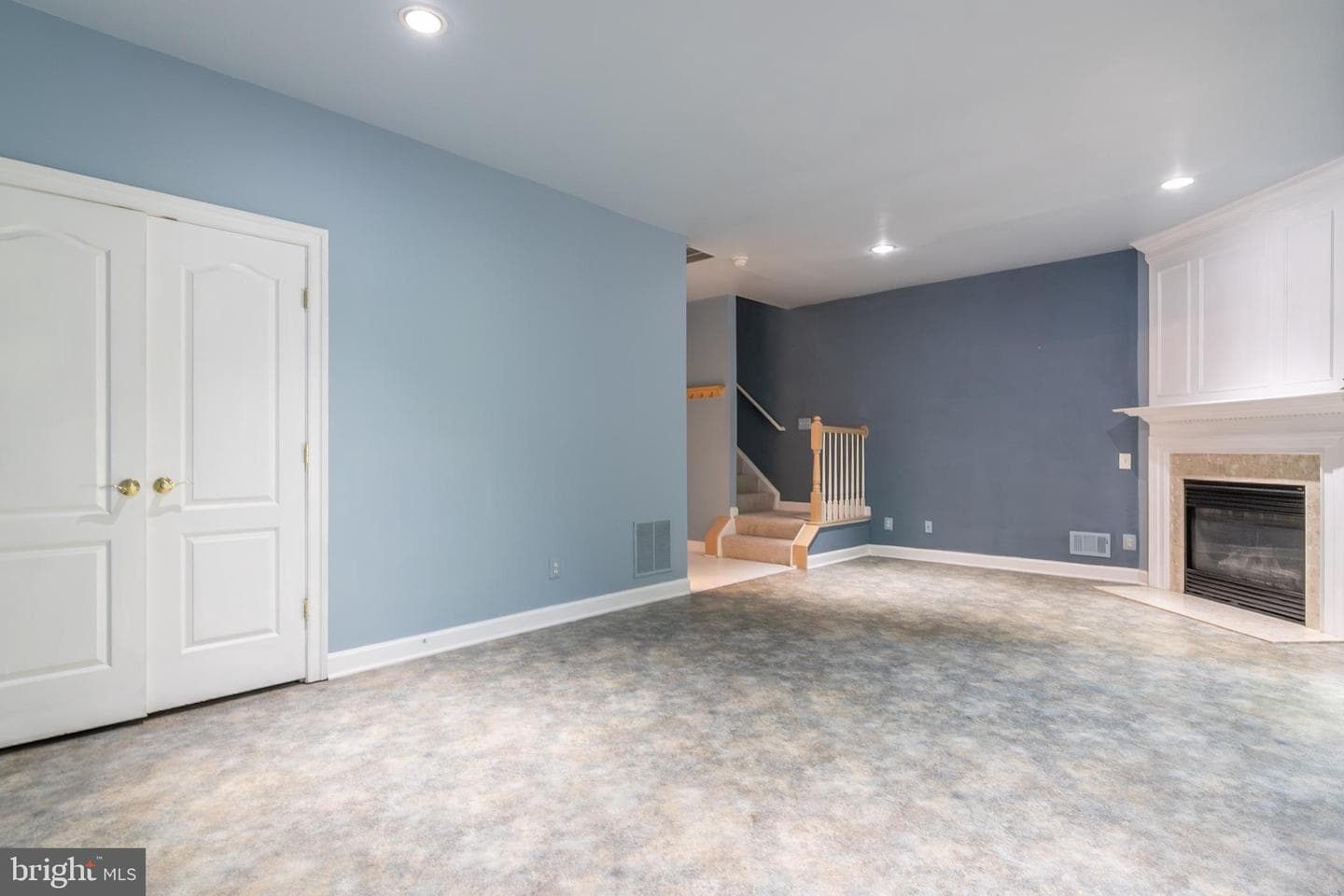 9551 Lagersfield Circle photo 34