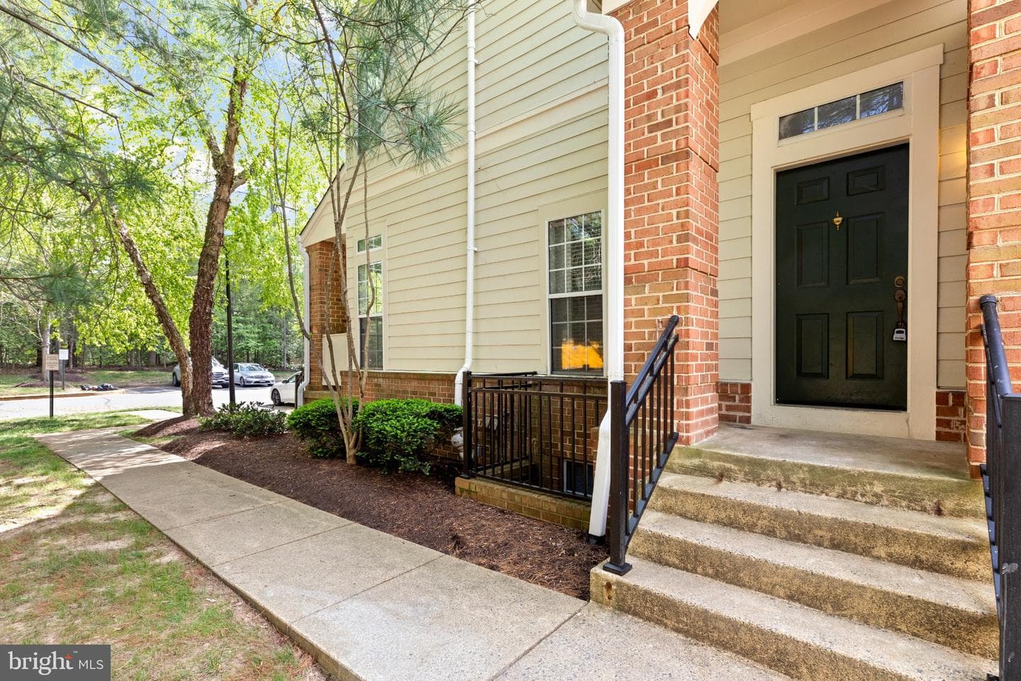 1318 Garden Wall Circle #213 photo 21