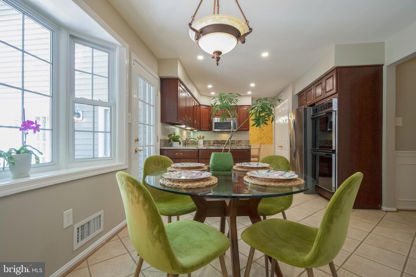 7118 Devonshire Road photo 27