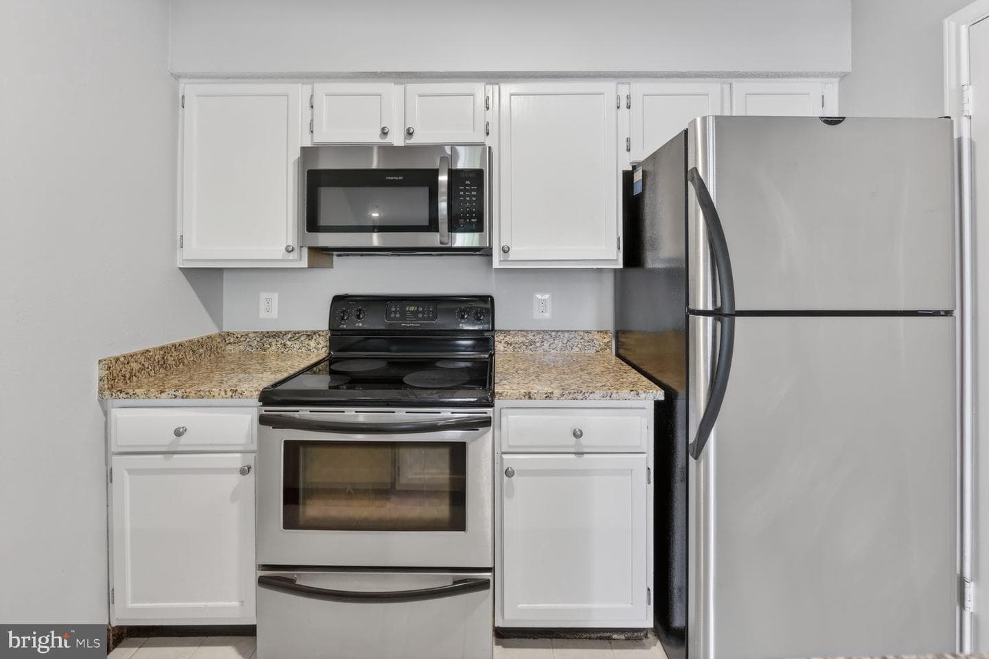 1524 Lincoln Way #416 photo 14