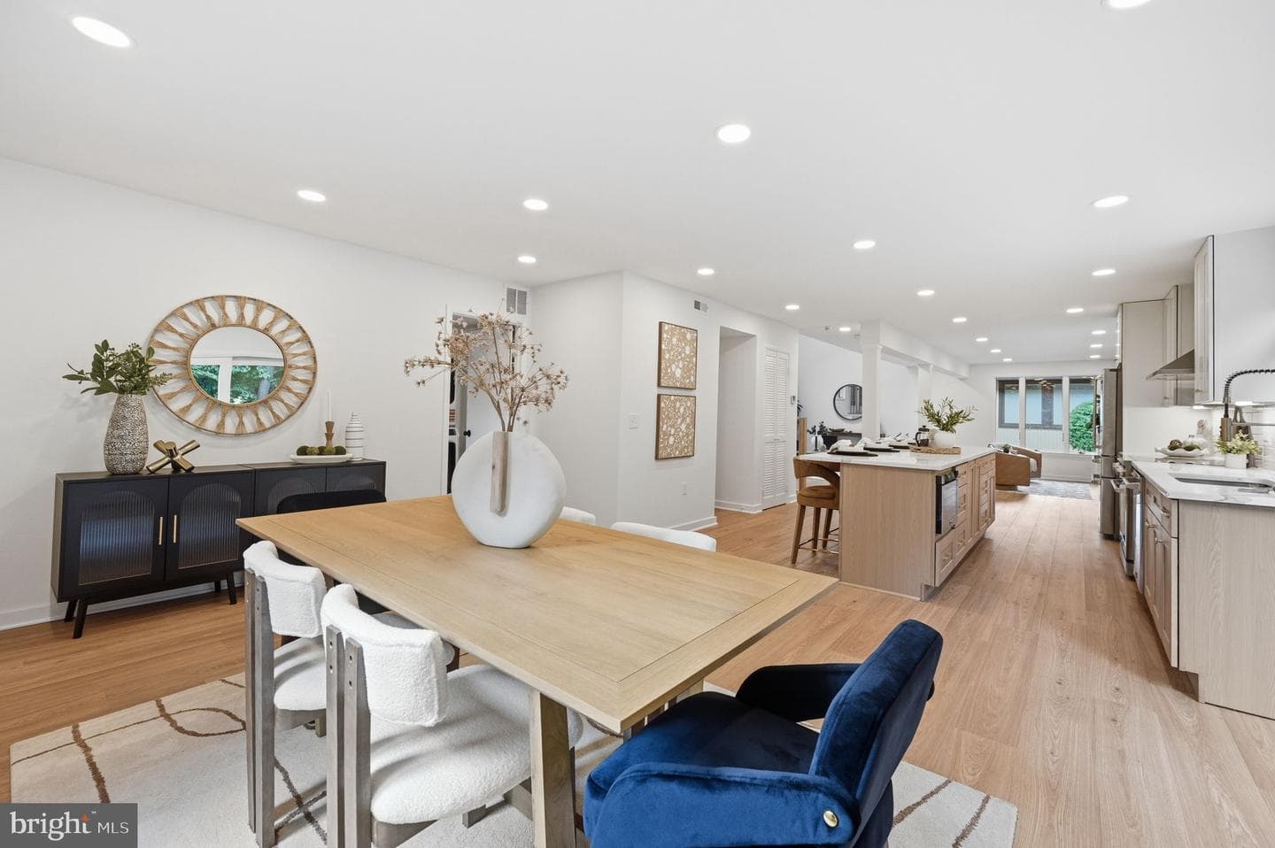 7612 Chancellor Way photo 35