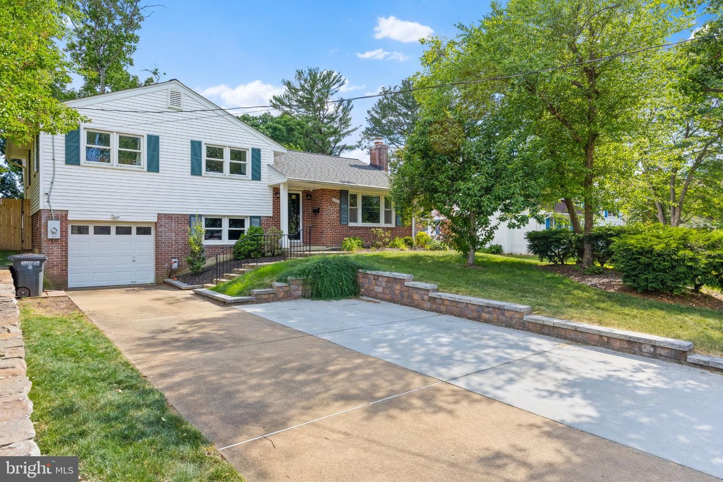 6705 New Hope Drive photo 4