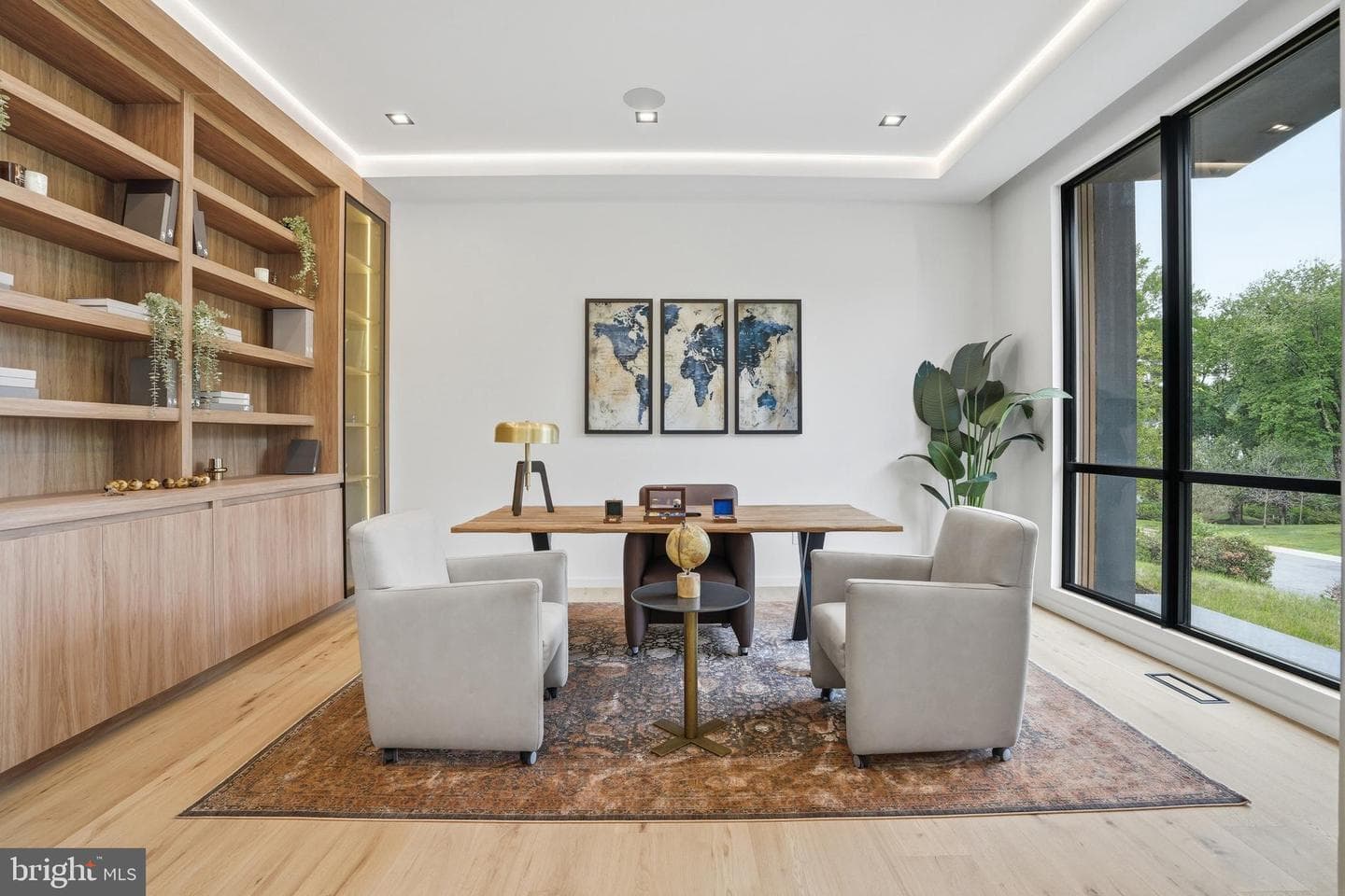 1803 Dumbarton Street photo 7