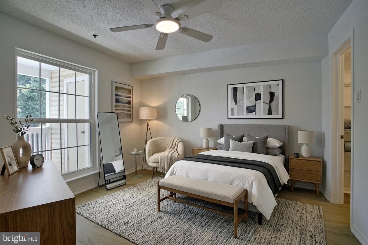 1524 Lincoln Way #211 photo 17