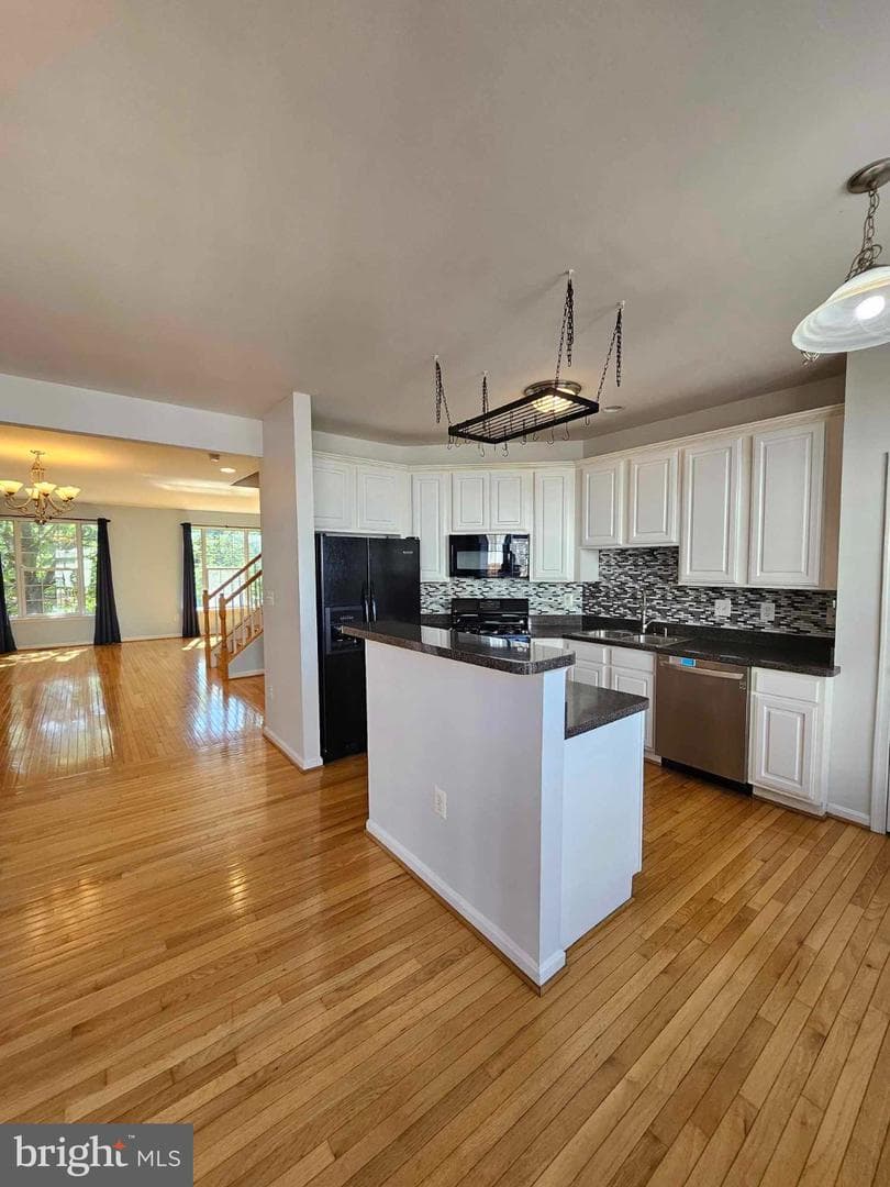 2334 Huntington Station Court photo 12
