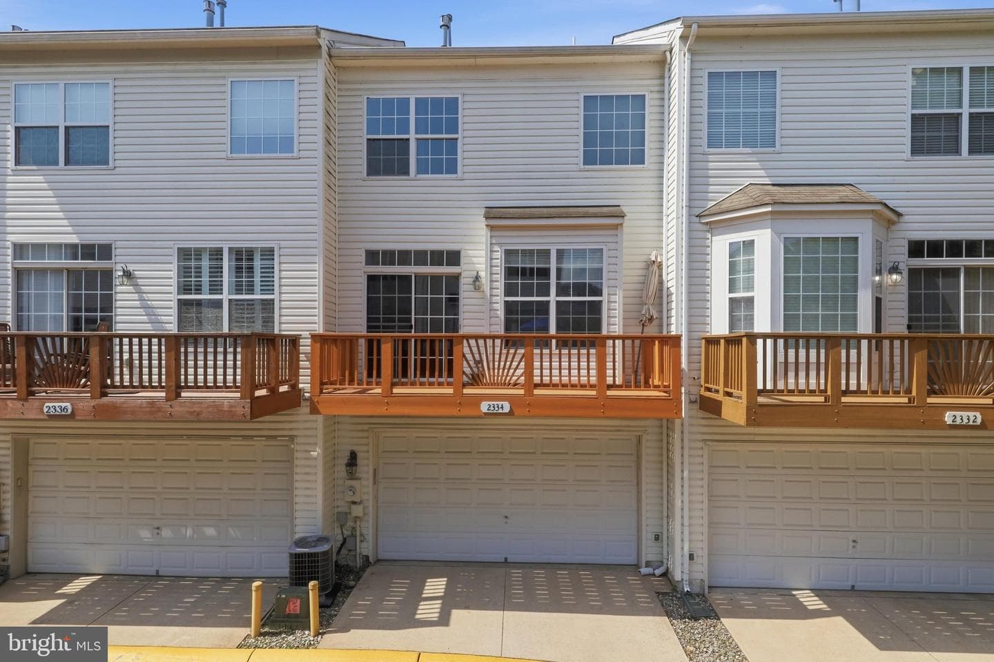 2334 Huntington Station Court photo 31