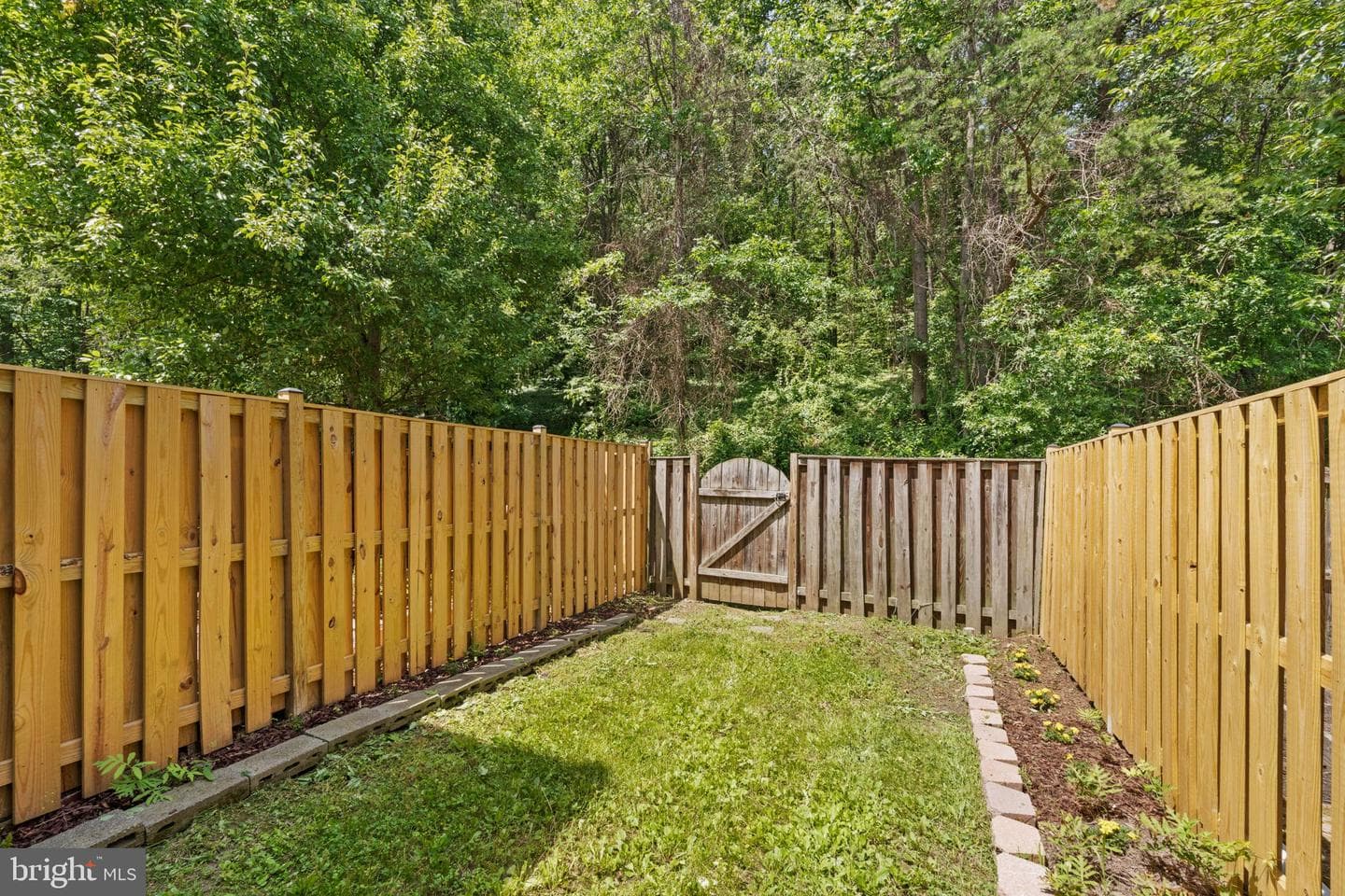 6844 Heatherway Court photo 36