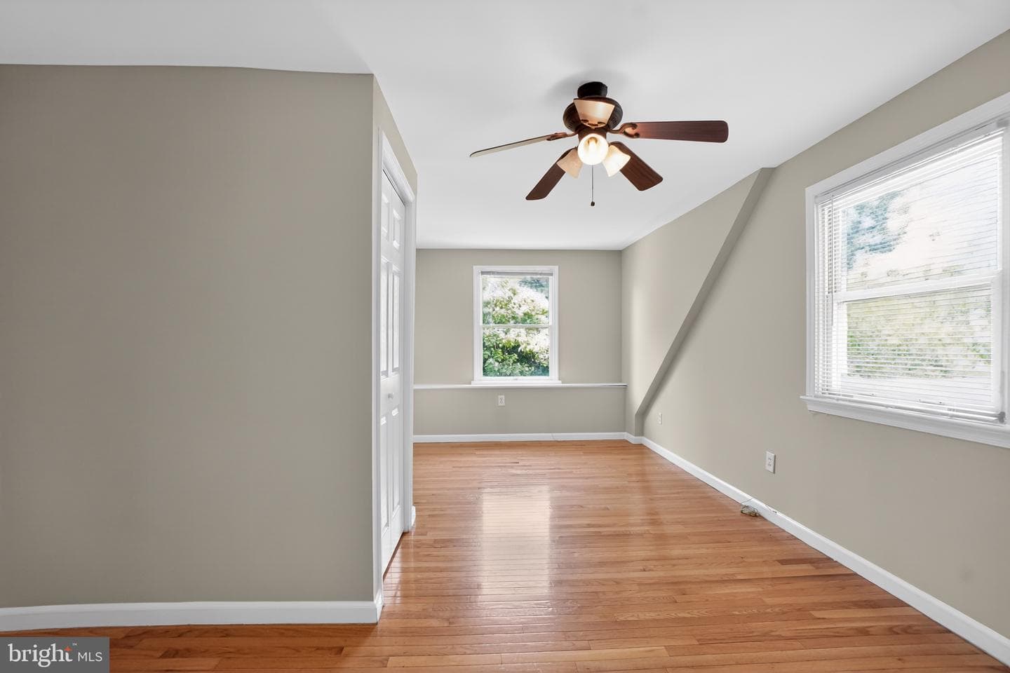 6410 Cavalier Drive photo 24