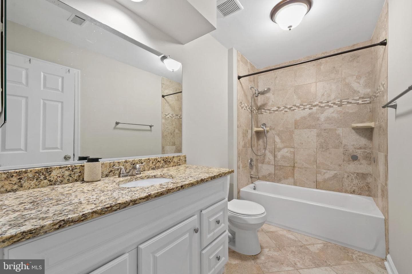 909 Broad Oaks Drive photo 19