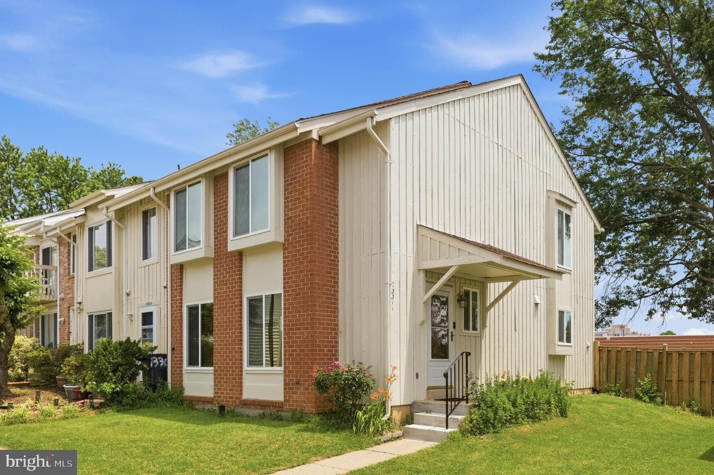 13311 Rowles Place, Herndon