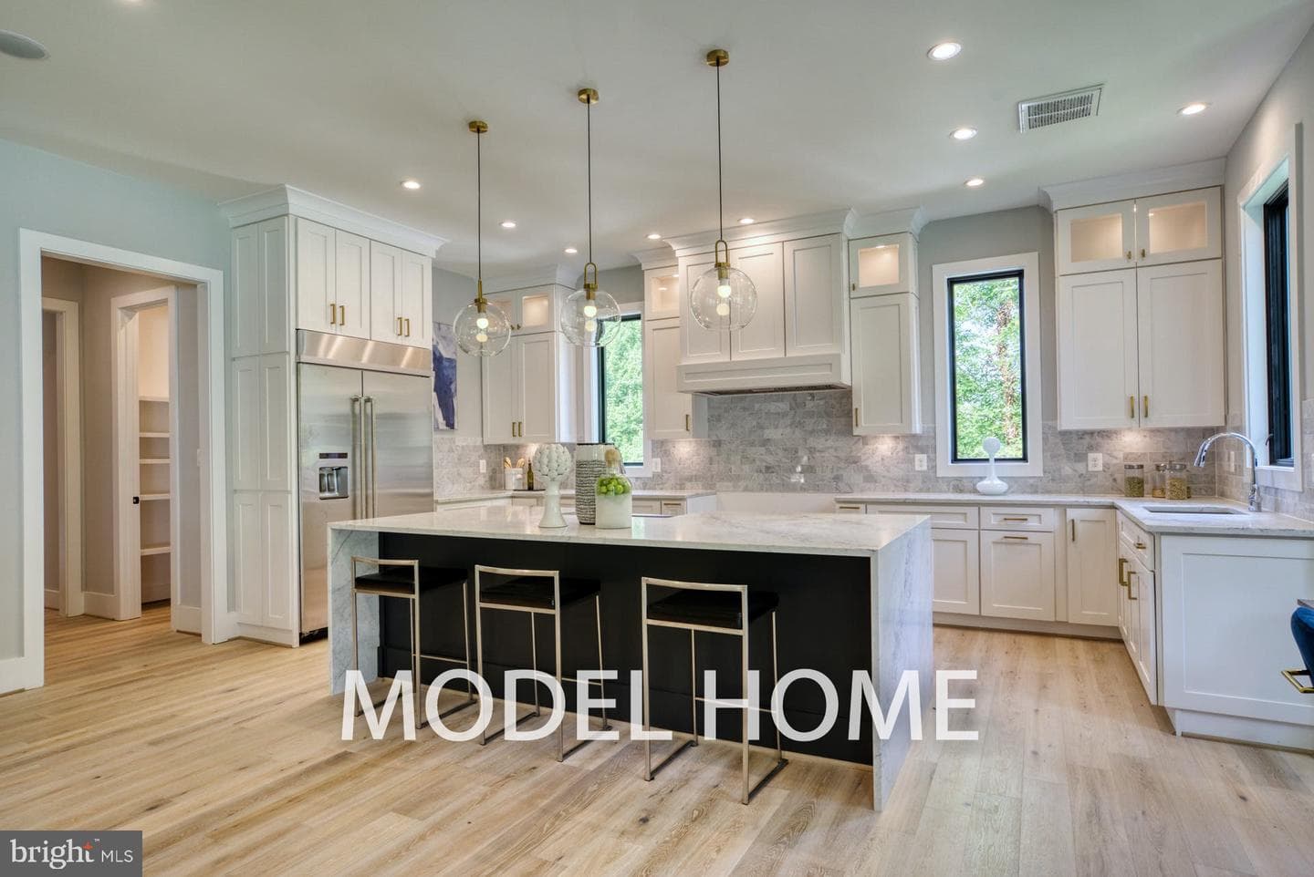 6928 Girard Street photo 14