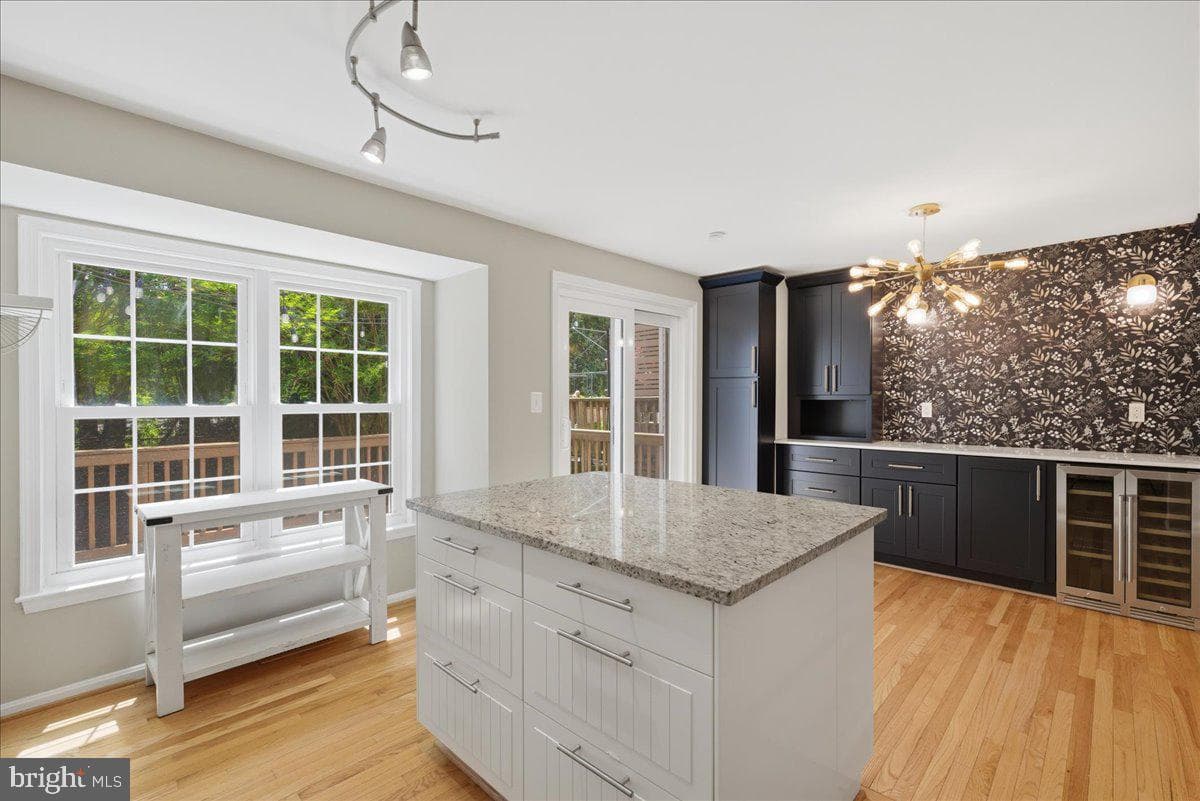 6452 Brickleigh Court photo 14