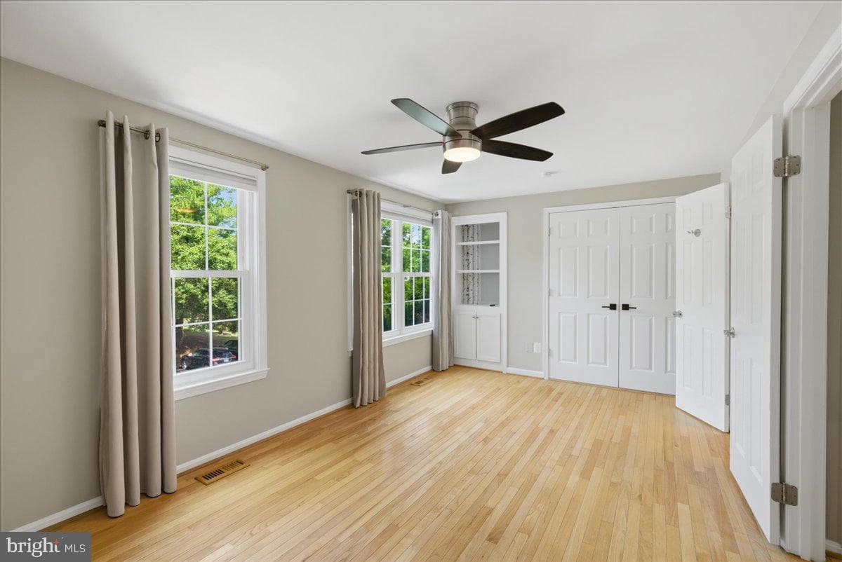 6452 Brickleigh Court photo 17