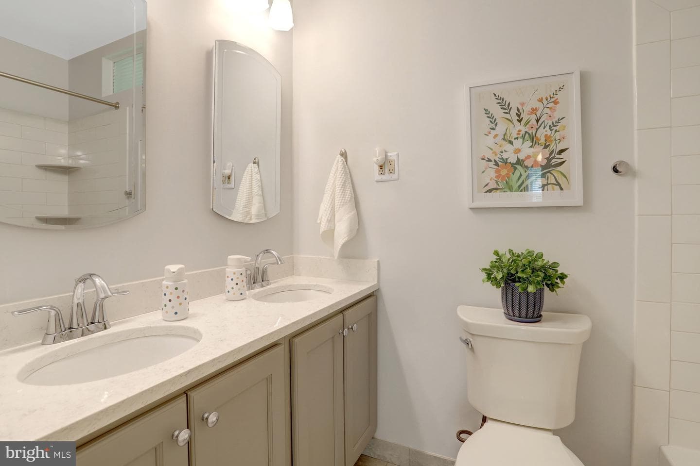 8916 Moreland Lane photo 26