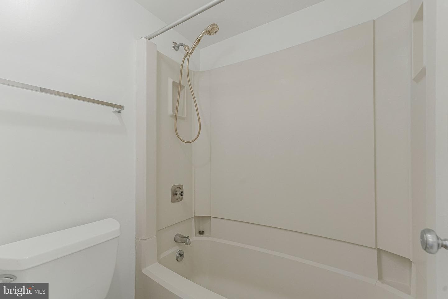 8380 Greensboro Drive #719 photo 18