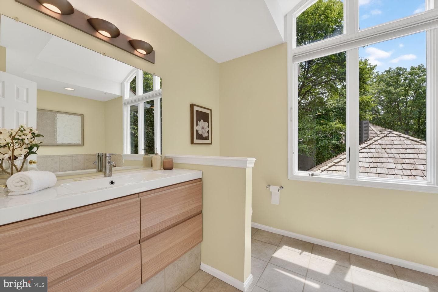 1579 Regatta Lane photo 24