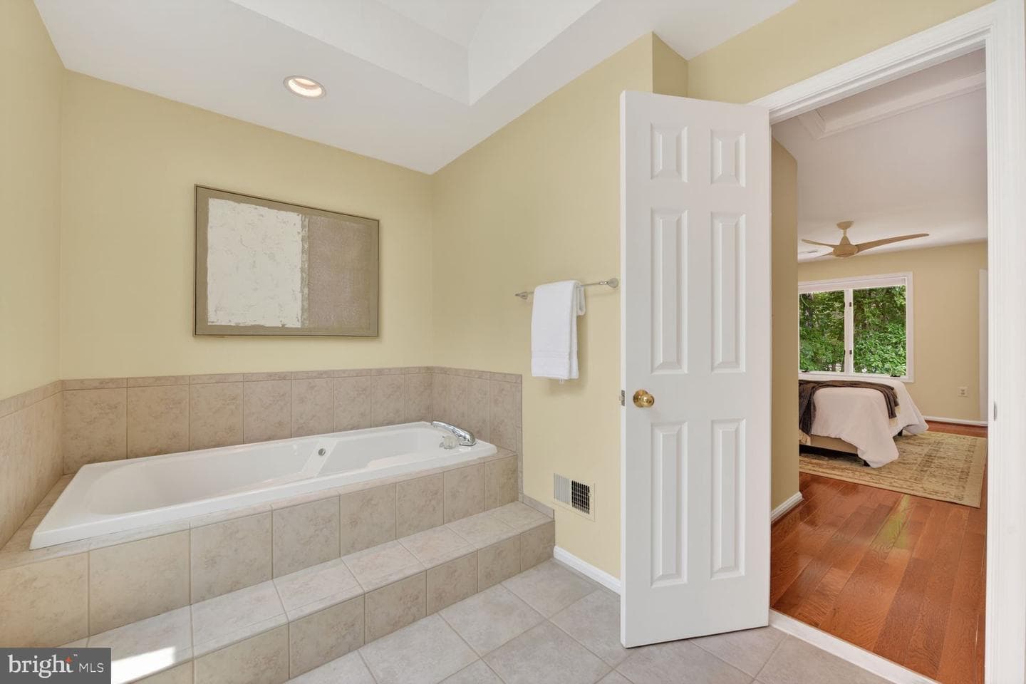 1579 Regatta Lane photo 25
