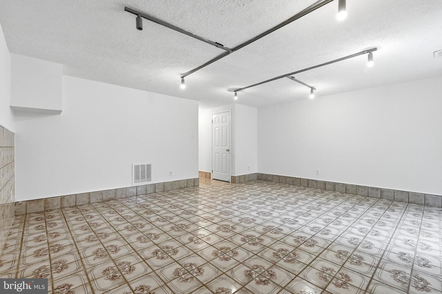 14314 Watery Mountain Court photo 29