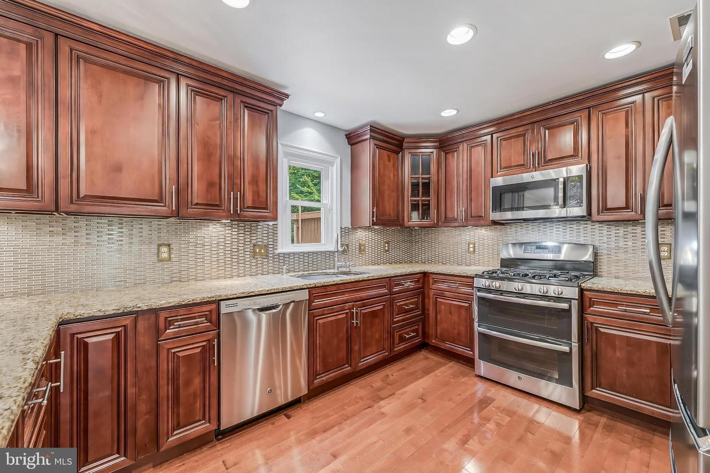 11618 Holly Briar Lane photo 23