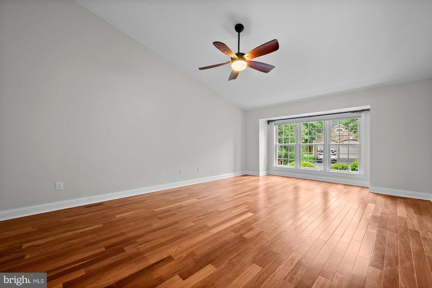 10215 Martinhoe Drive photo 33