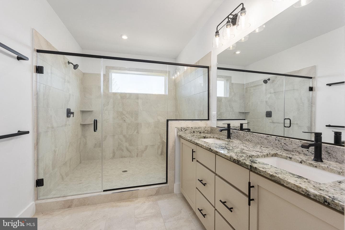 8458 Begonia Lane photo 31