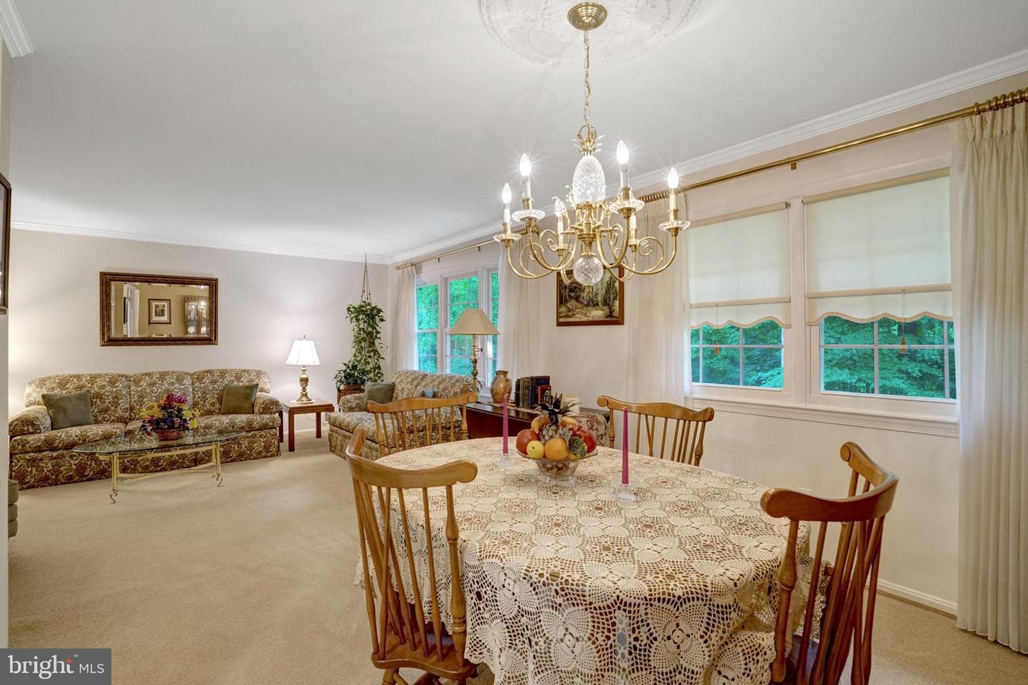 8422 Georgian Way photo 6