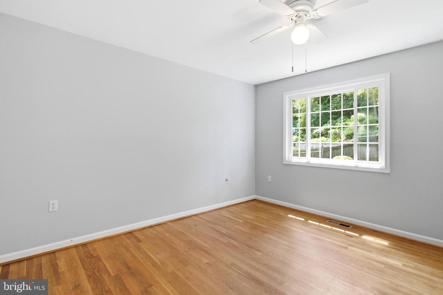 9521 Jomar Drive photo 33