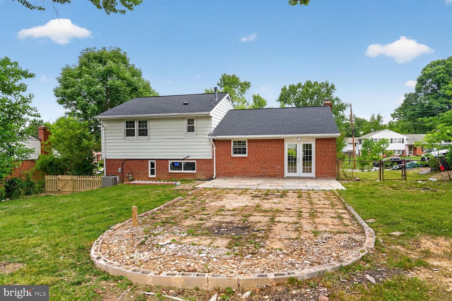 8109 Carrick Lane photo 15
