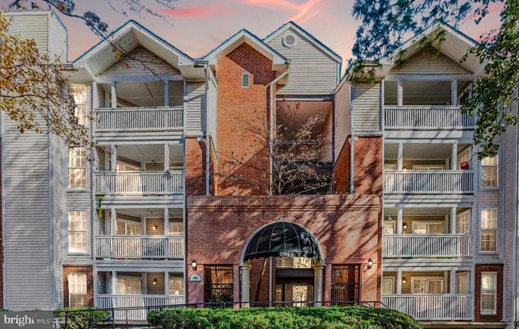 1504 Lincoln Way # 308, Mc Lean