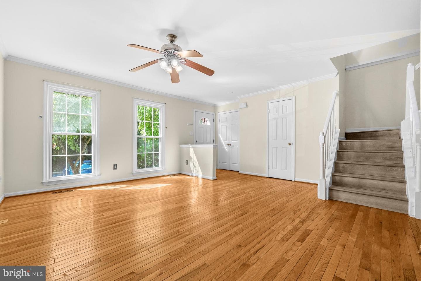 6016 Rockton Ct photo 7