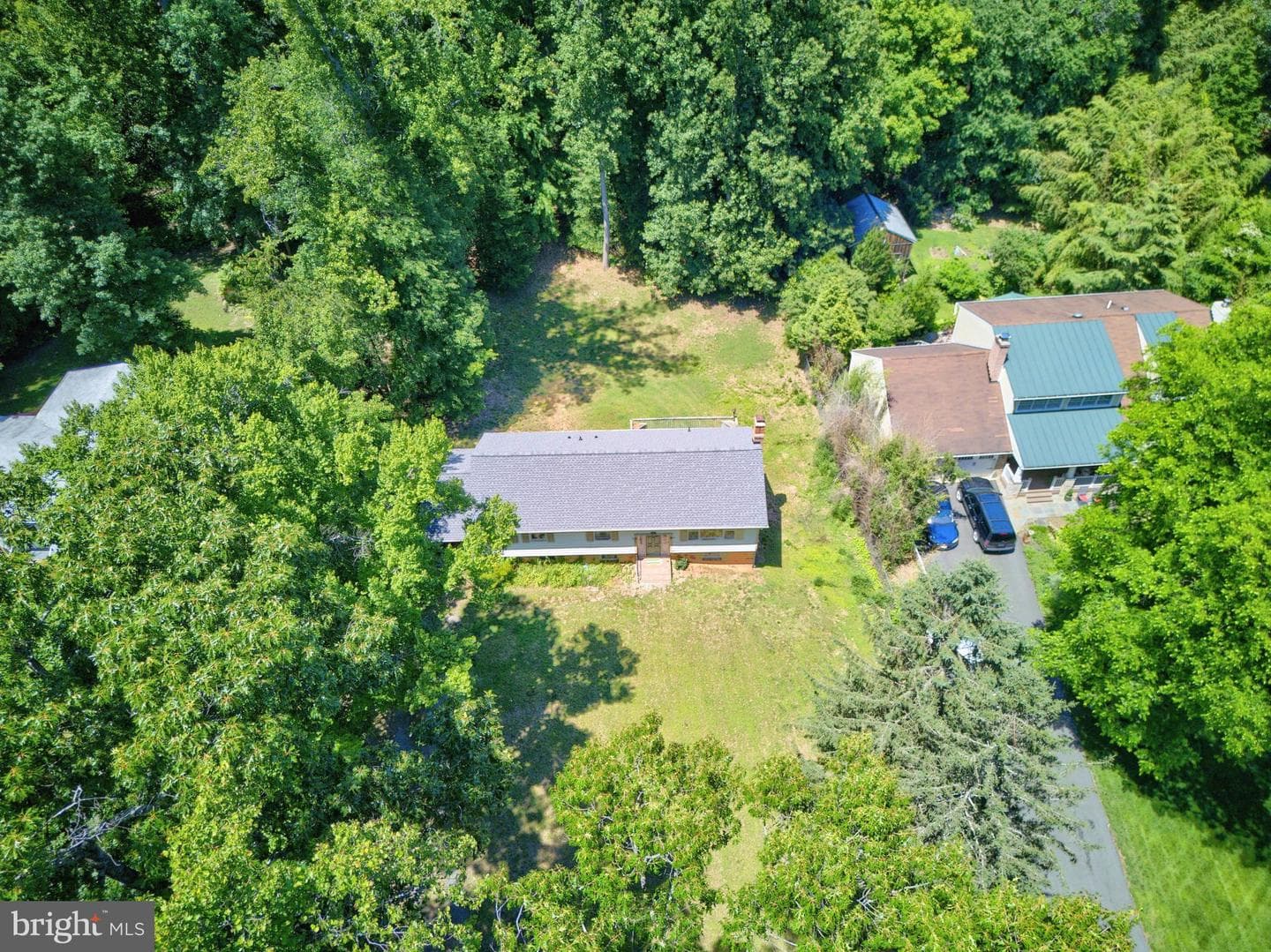 9040 Weant Drive photo 5