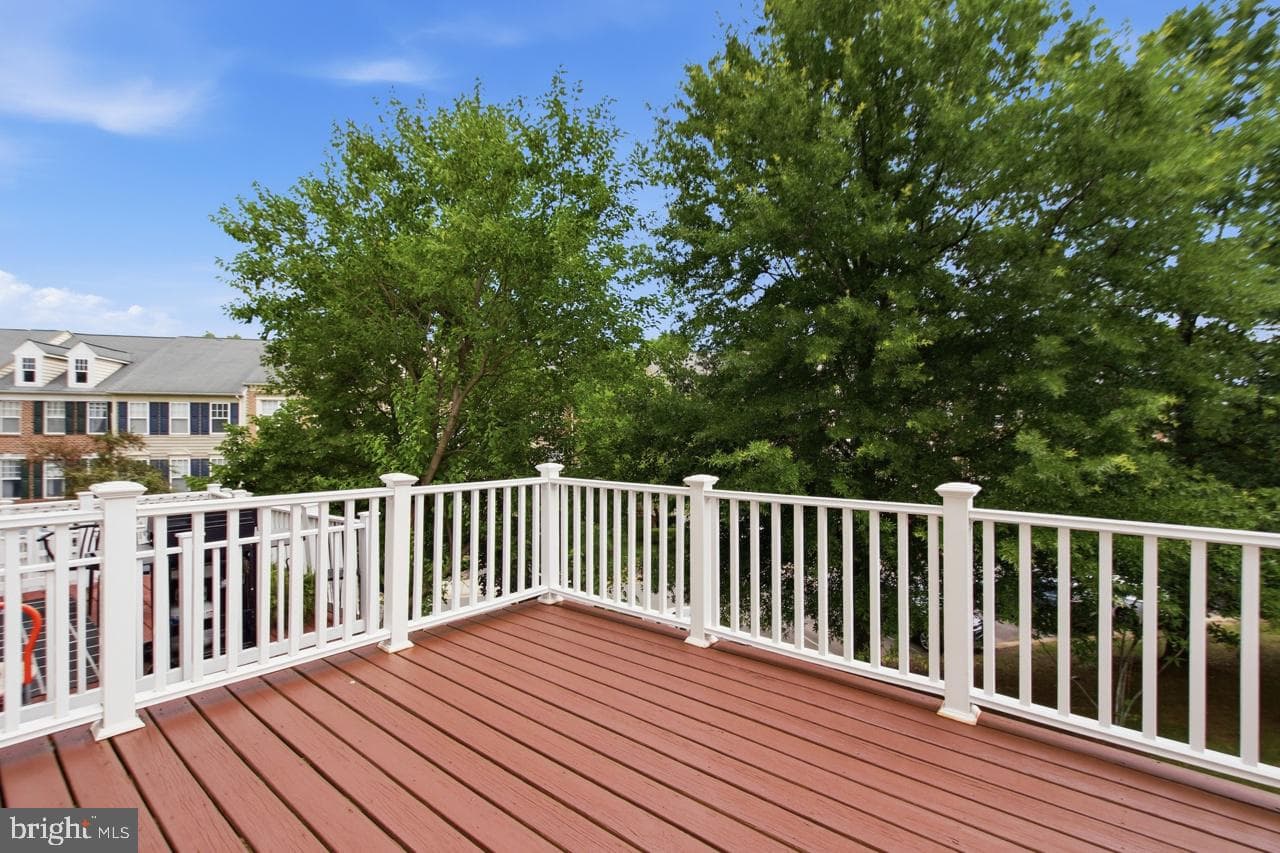 8108 Dove Cottage Court photo 23