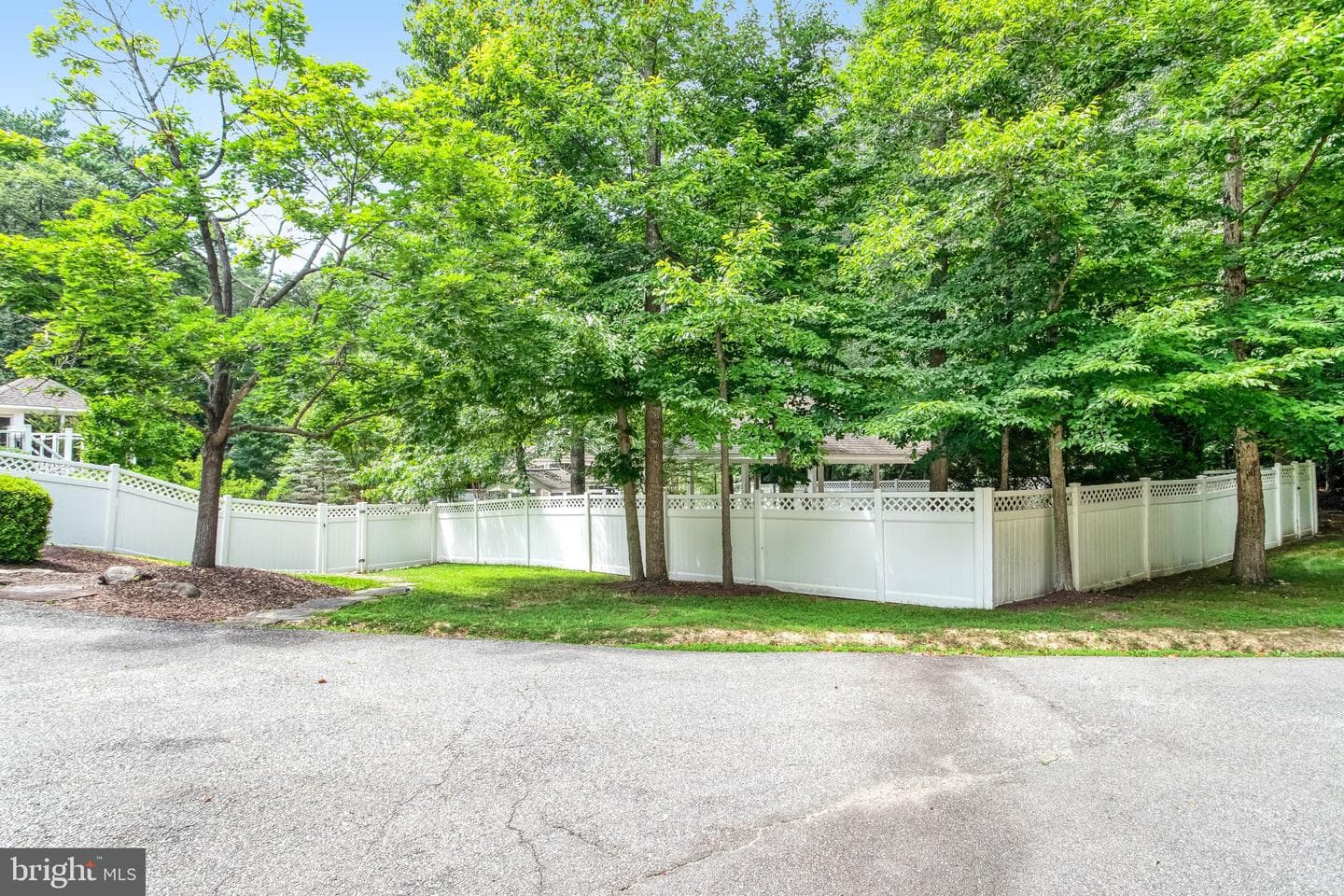 8261 Roseland Drive photo 139