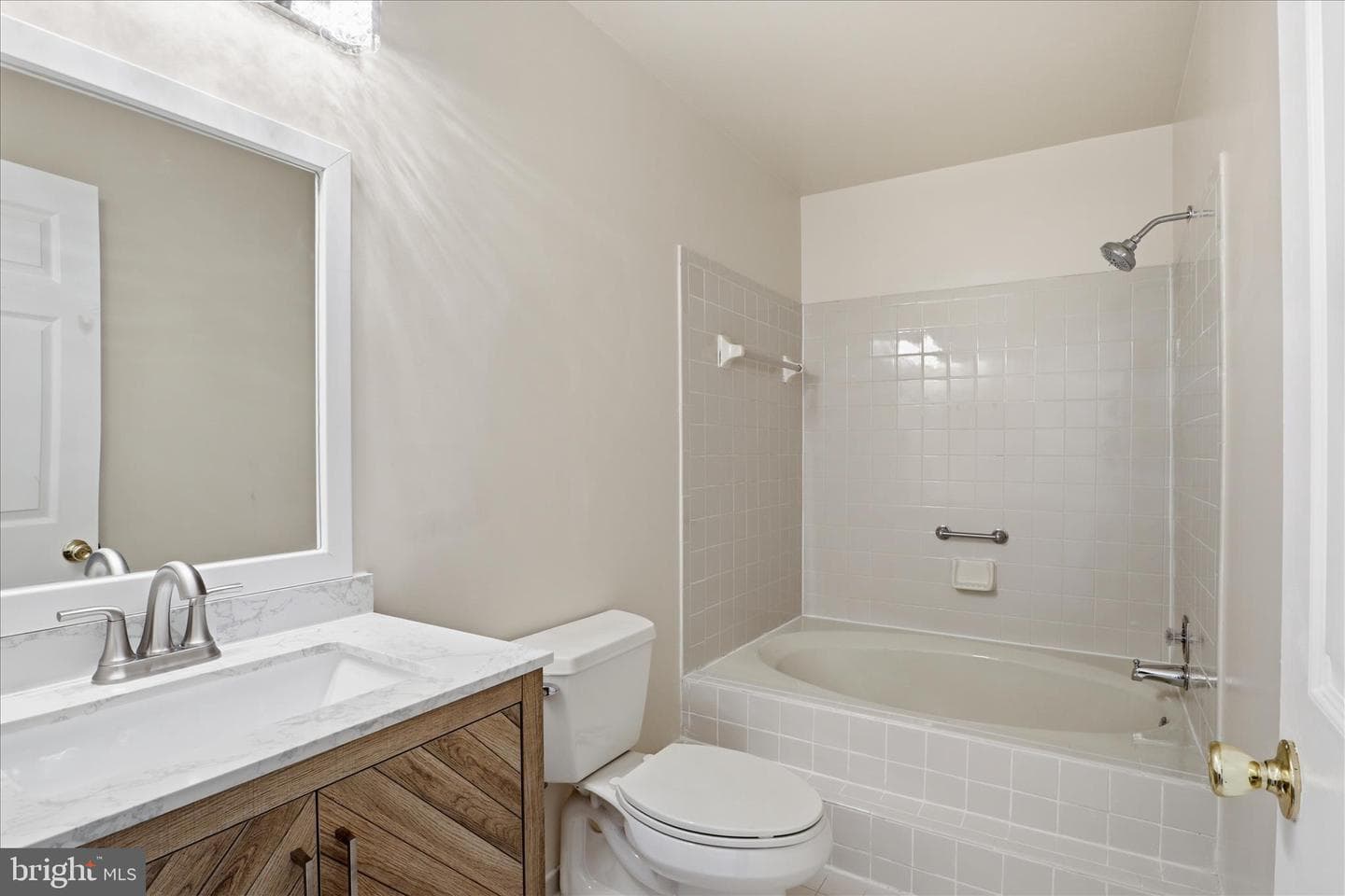 7594 Woodstown Drive photo 24