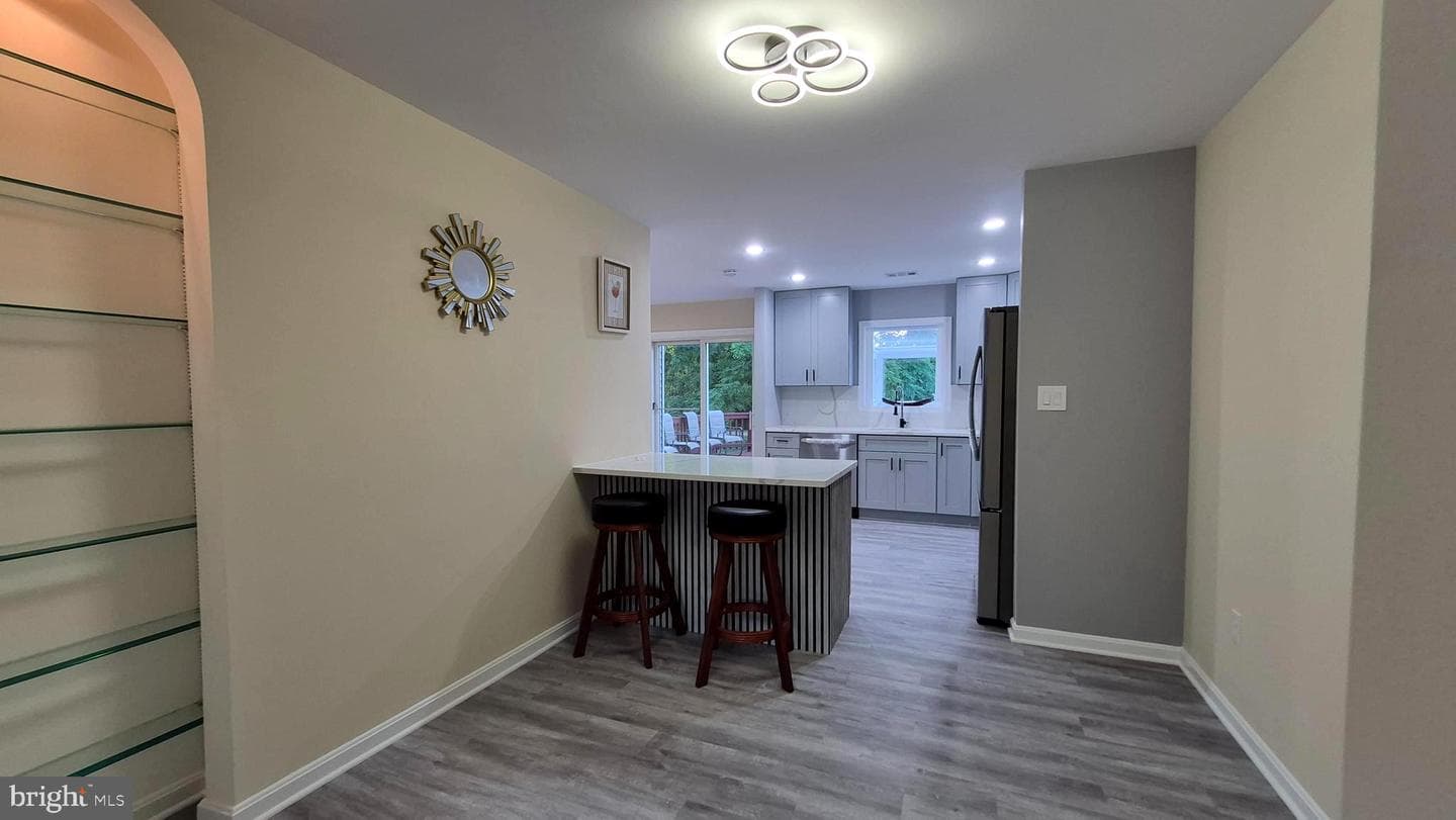 7106 Snug Harbor Ct photo 12