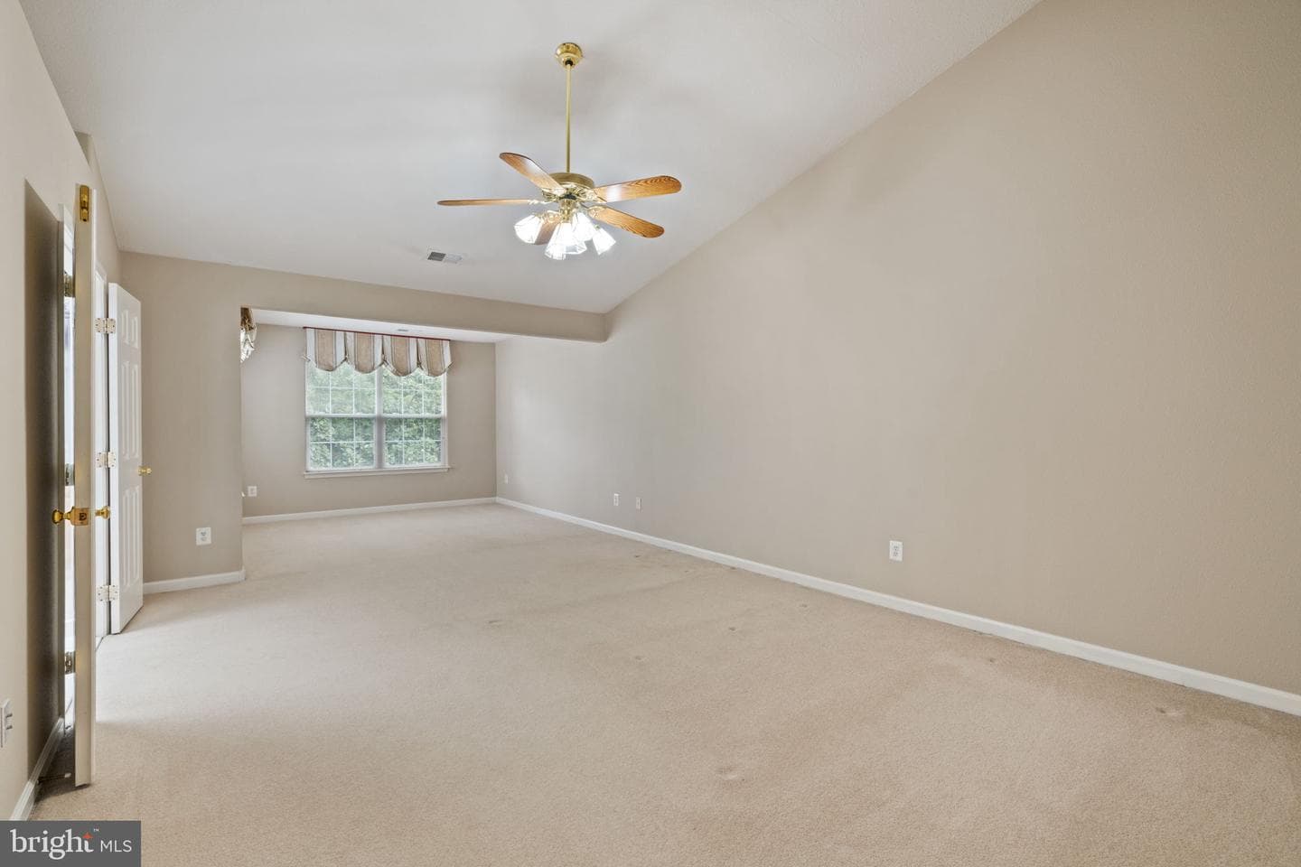 13280 Maple Creek Lane photo 35