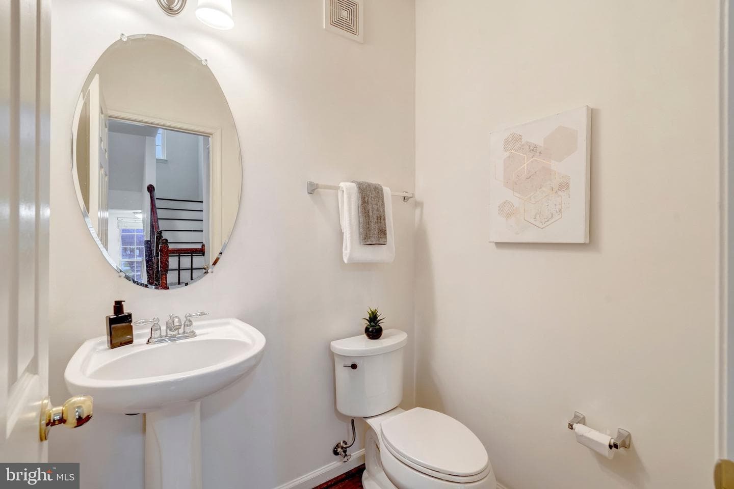 4479 Beacon Grove Cir photo 9