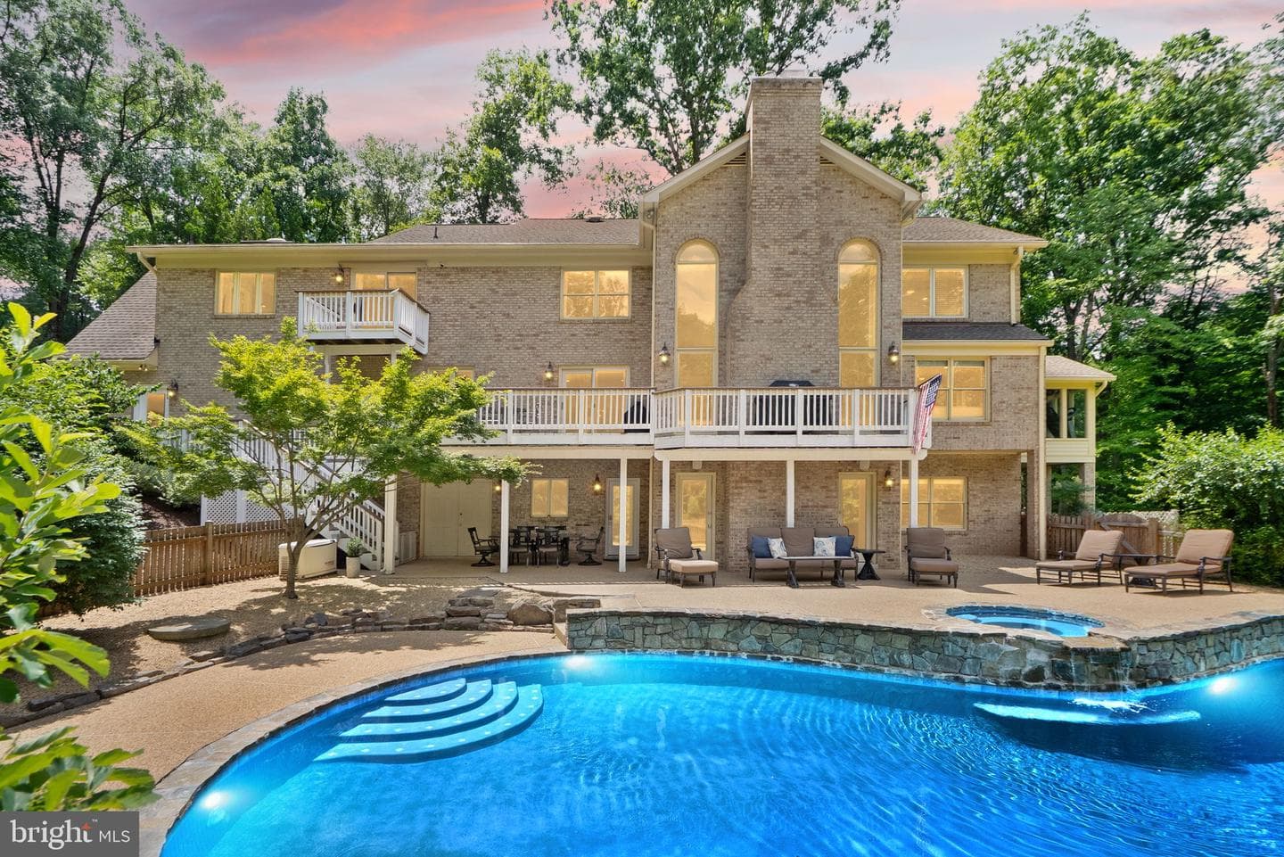 431 Olympia Way photo 3