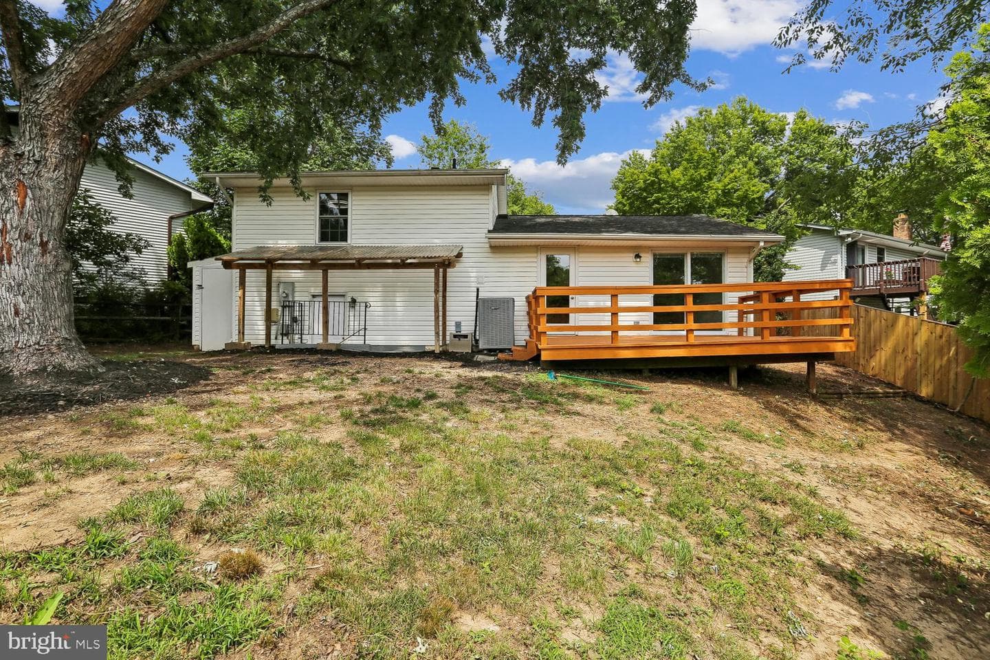 5706 Oak Apple Court photo 5