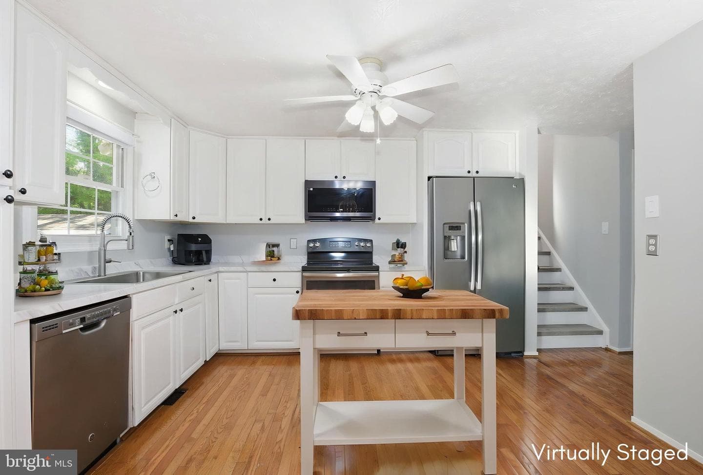 7625 Sheffield Green Way photo 10