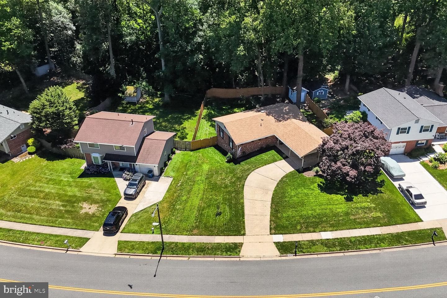5010 Gainsborough Drive photo 30